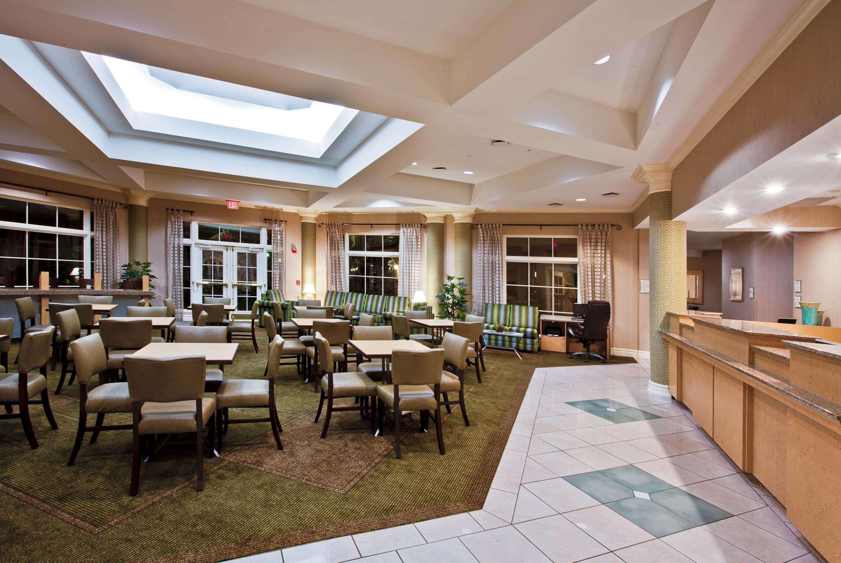 La Quinta By Wyndham Usf Hotel Tampa Exterior photo